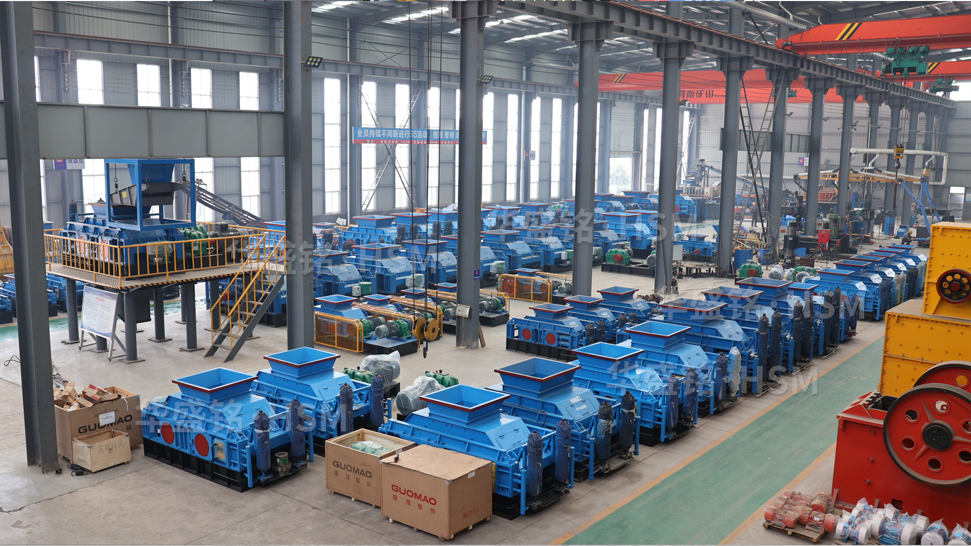 砂厂回料处理难？大型对辊破碎机助您成品率上升，成本直降降低