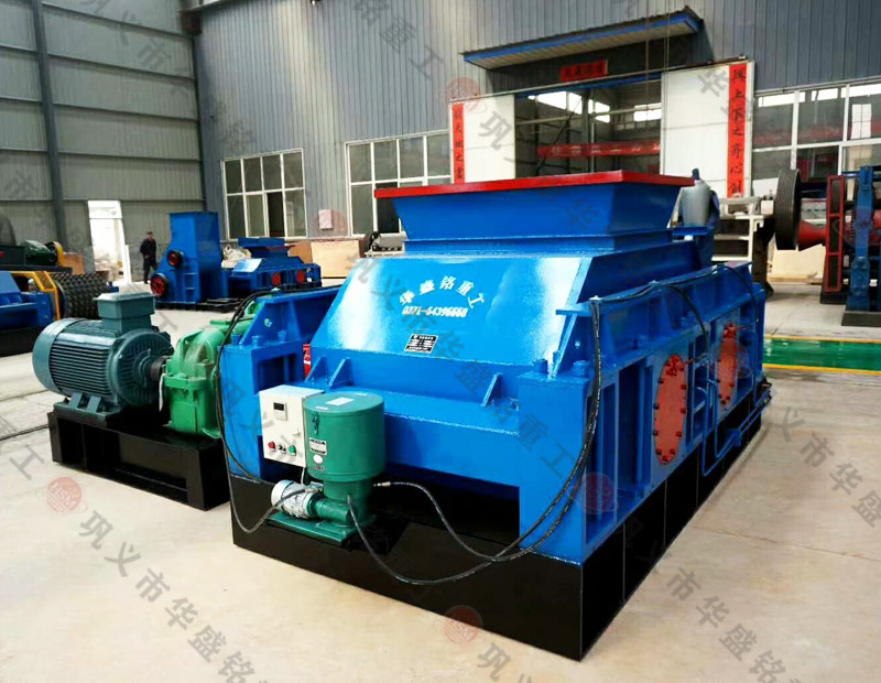 瓜米石制砂怕成本高?液压对辊制砂机省电又耐磨,出料稳