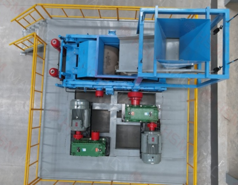 钛铁矿对辊制砂机